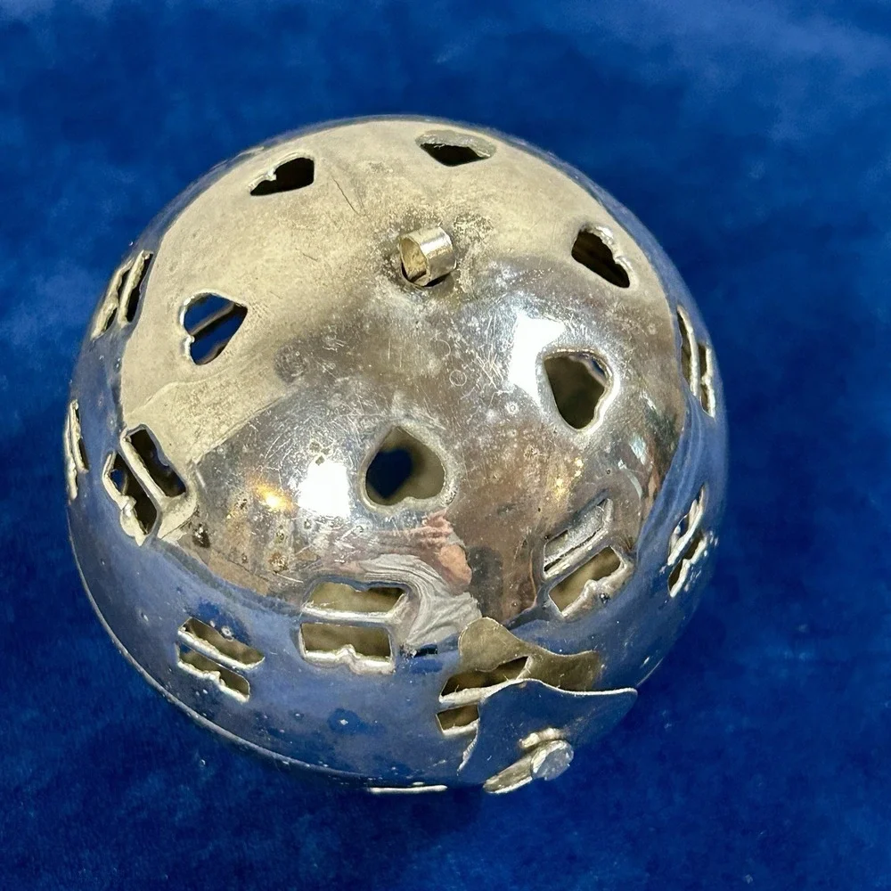 Vintage Silverplate Friendship Ball Potpourri Holder Ornament Pomander